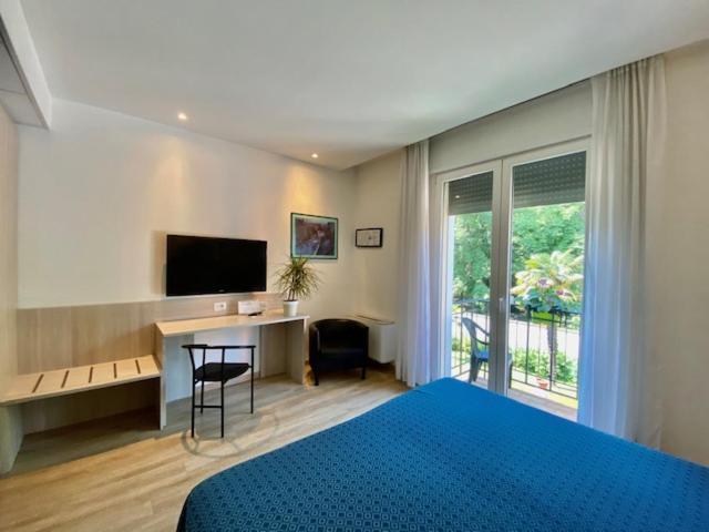 Hotel Garibaldi ปาโดวา ภายนอก รูปภาพ