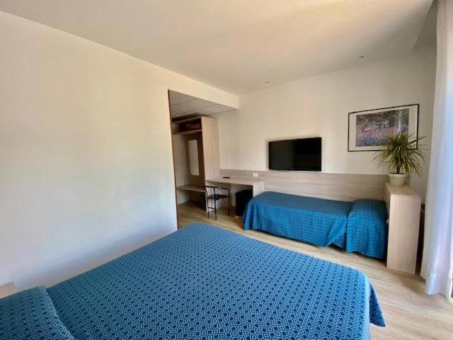 Hotel Garibaldi ปาโดวา ภายนอก รูปภาพ